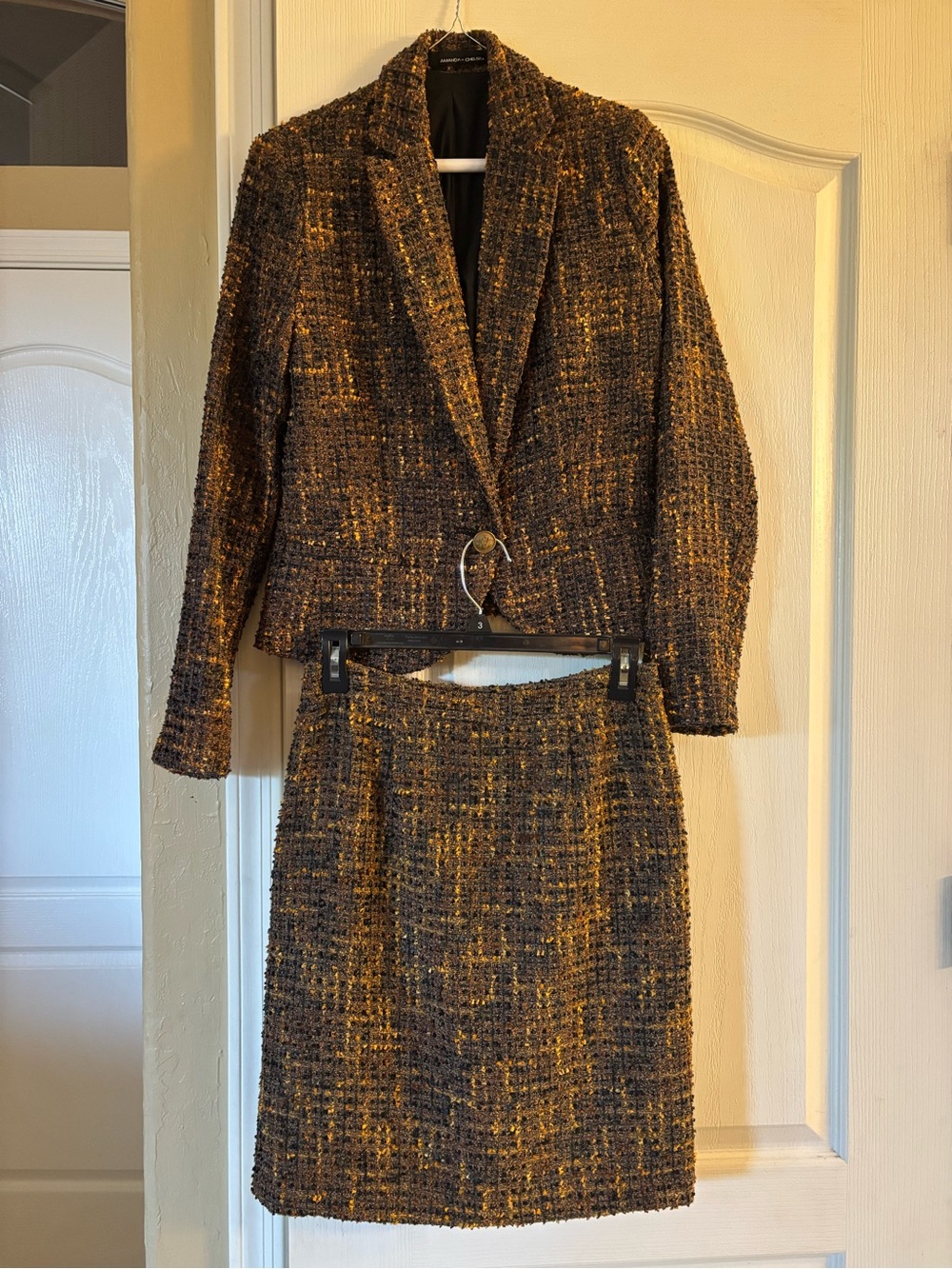 Amanda & Chelsea Gold and Black Boucle  jacket and matching skirt